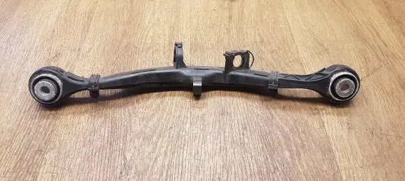 Rear control arm