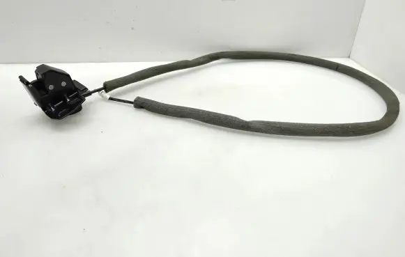 Loading door lock