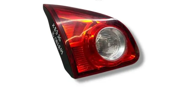 Nissan Qashqai Tailgate rear/tail lights