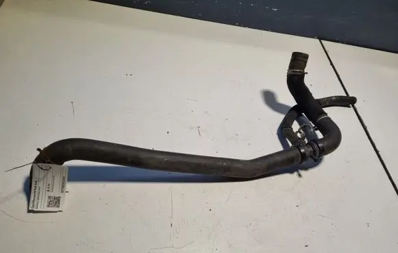 Opel Movano B Engine coolant pipe/hose
