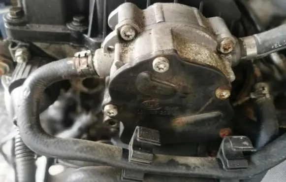 Volkswagen Lupo Vacuum pump 038145289A