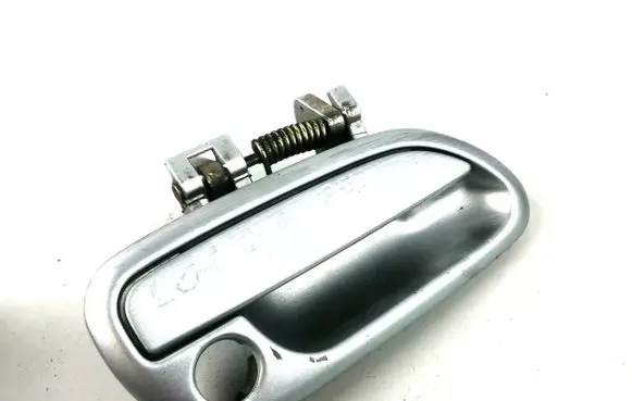 Subaru Legacy Front door exterior handle