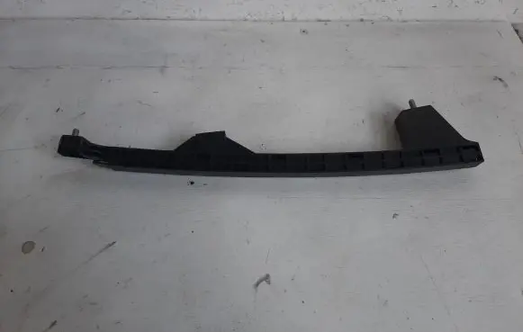 Hyundai i30 Rear door windshield rail 83535A5000