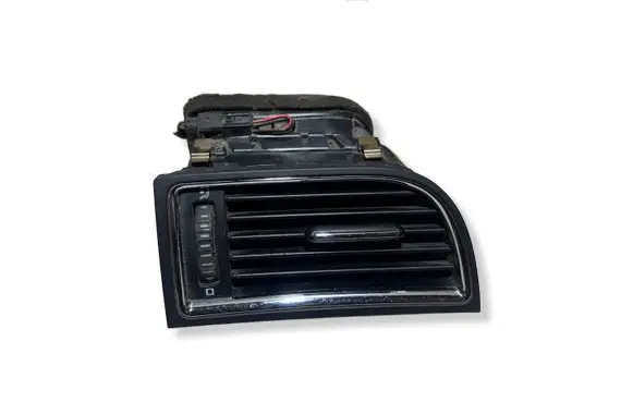 Skoda Superb B6 (3T) Dashboard side air vent grill/cover trim 3T0819702