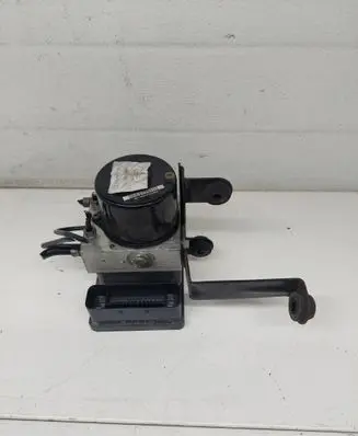 Ford Focus ABS Pump 10096001193 00402966D0 P035111H03
