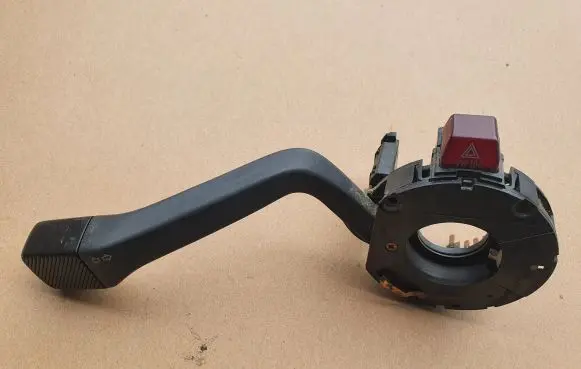 Volkswagen Golf II Indicator stalk 357953513F