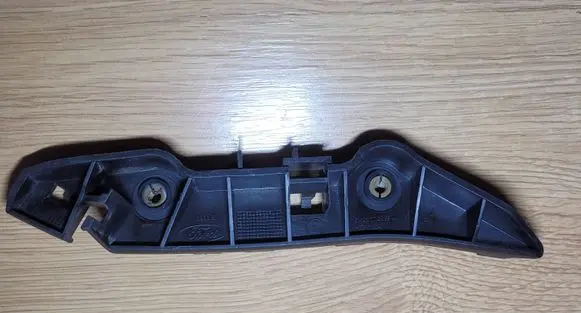 Ford S-MAX Front bumper mounting bracket 6M2117D959