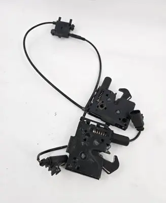 Audi A5 Engine bonnet/hood lock/catch 8W0823509C