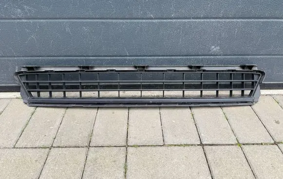 Mini Clubman F54 Front bumper lower grill 7376370