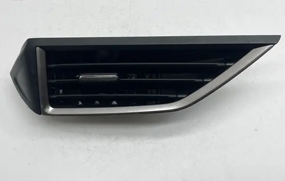 Subaru Forester SK Dash center air vent grill 66100SJ010 S16413890 66110SJ010