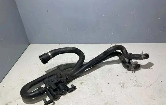 BMW 5 E60 E61 Coolant heater control valve 6931708 1147412181
