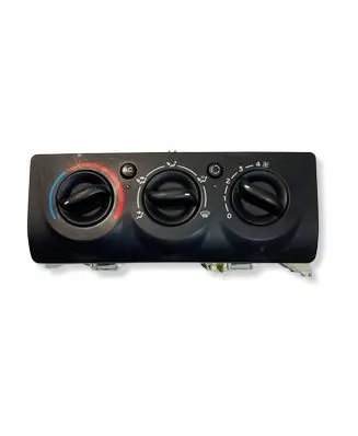 Renault Clio II Climate control unit 8200147180