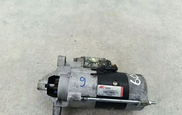 Renault Master II Starter motor S5009AS