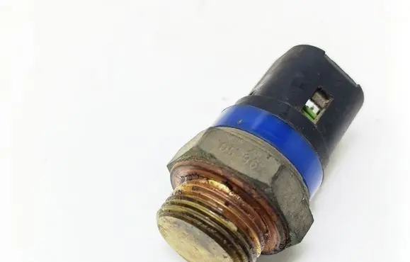 Coolant temperature sensor