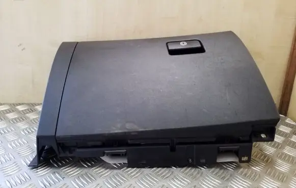 Mitsubishi Pajero Glove box set 8006A099