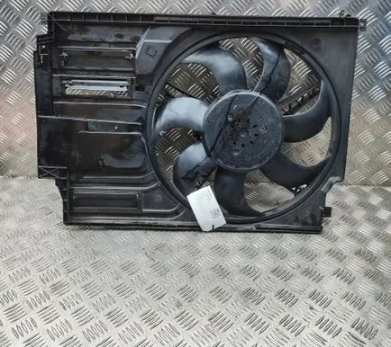 BMW X1 F48 F49 Radiator cooling fan shroud 7646410 7636071