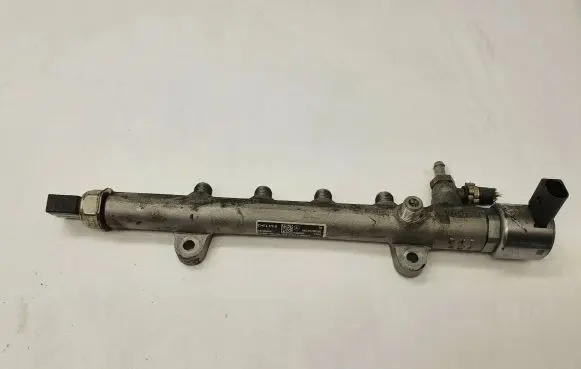 Mercedes-Benz E W212 Fuel main line pipe A6510700595