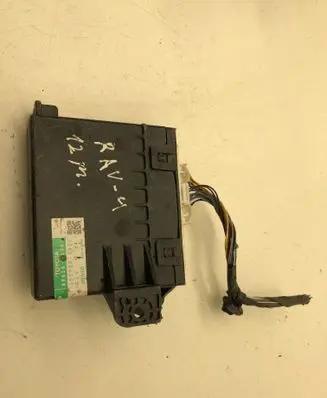 Toyota RAV 4 (XA30) Other control units/modules 8865042361 1777002422