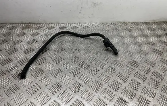 Mercedes-Benz C W204 Valve vacuum 0025401497