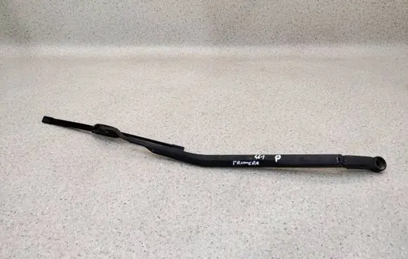 Nissan Primera Front wiper blade arm 80008637