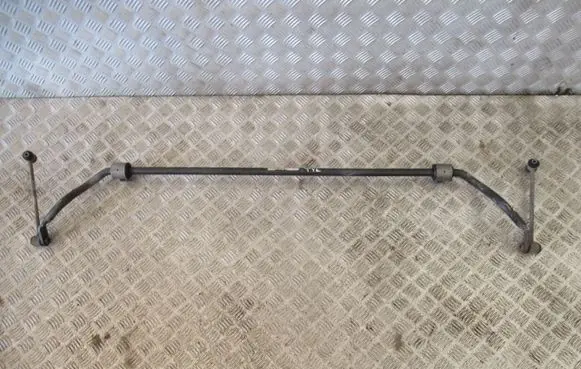 Mercedes-Benz C W205 Front anti-roll bar/sway bar A2053260265