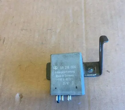 Mercedes-Benz E W124 Other relay 58218004