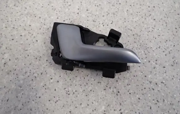 KIA Rio Front door interior handle 