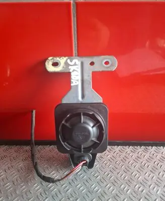 Skoda Octavia Mk3 (5E) Alarm system siren 5G0951227B