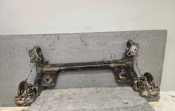 Renault Zoe Rear axle beam 555014530R