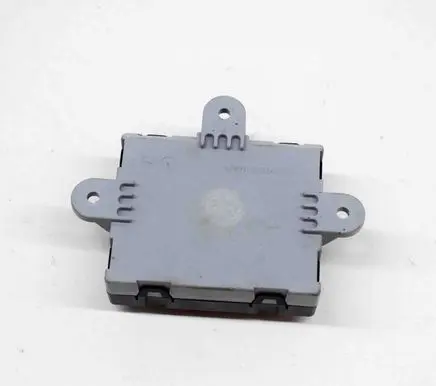 Land Rover Discovery Sport Door control unit/module HK8314D619BB 10337168