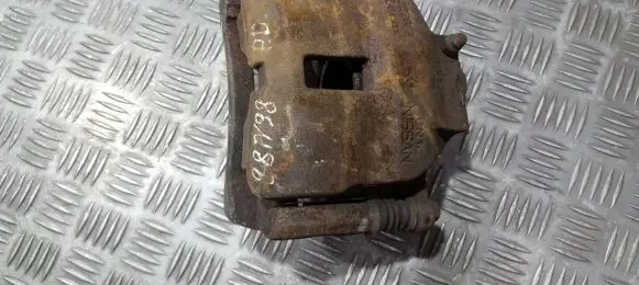 Nissan Primera Front brake caliper