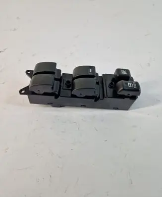 Mitsubishi Outlander Electric window control switch 8608A185