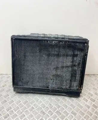 Coolant radiator