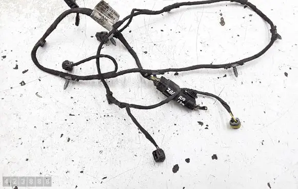 Opel Zafira B Engine installation wiring loom 13302525