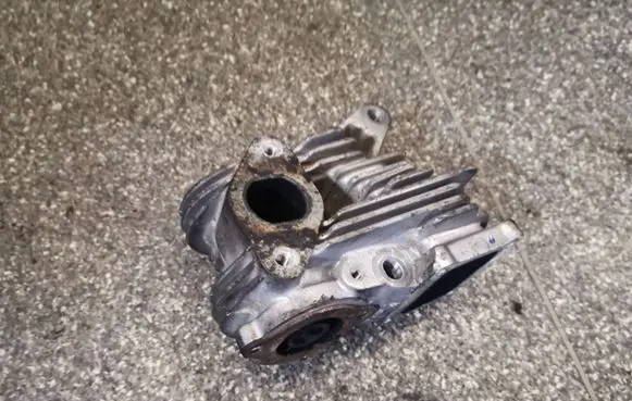 Renault Megane II EGR valve