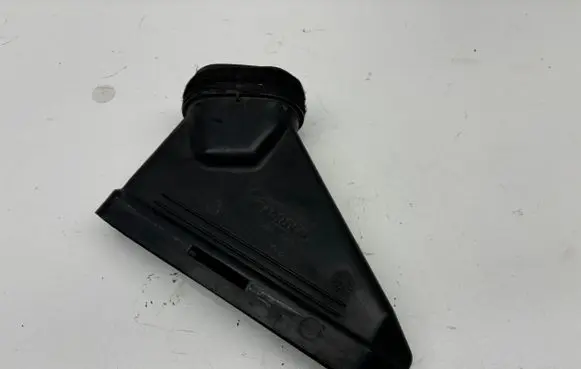 Mercedes-Benz S AMG W222 Air intake duct part A6420947797