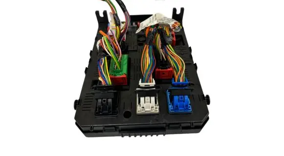 Peugeot 3008 II Fuse box set 981218998001 282903203