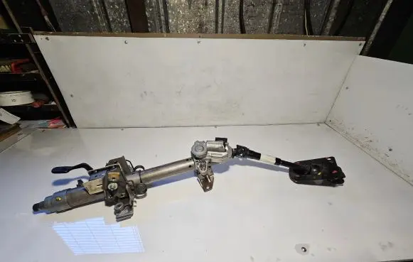 Mercedes-Benz Sprinter W906 Steering wheel axle set A0355457732 A9064600216