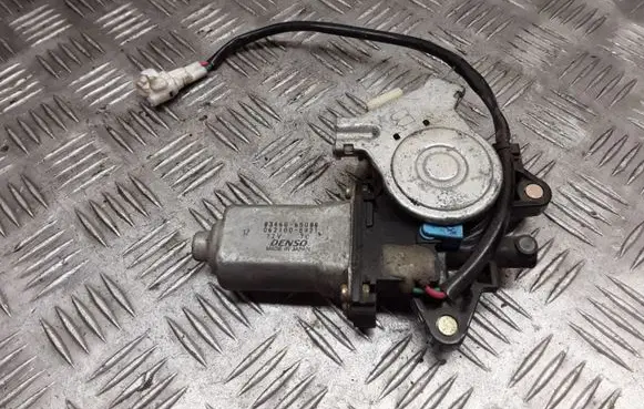 Suzuki Grand Vitara I Front door window regulator motor 8346065D00 0621008921
