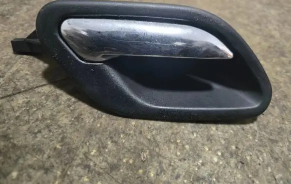 BMW 5 E39 Rear door interior handle 8226050