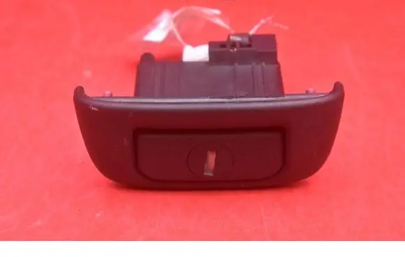 Renault Thalia I Tailgate/trunk/boot exterior handle 
