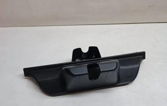BMW X5 E70 Tailgate/boot lid lock trim 7177378