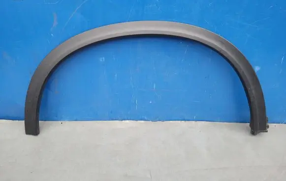 Suzuki Vitara (LY) Rear arch trim 7725154P0