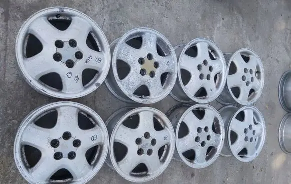 Toyota Celica T200 R15 alloy rim 