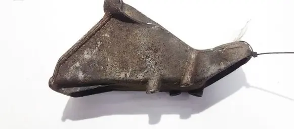 Audi A6 S6 C4 4A Engine mounting bracket 4a0199307a