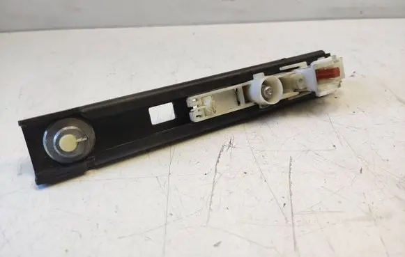 Renault Scenic III - Grand scenic III Seat belt adjustment motor 878240003R 3295460