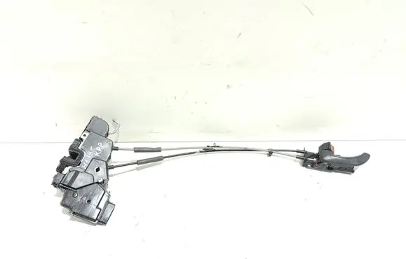 Hyundai H-1, Starex, Satellite Front door lock a045777