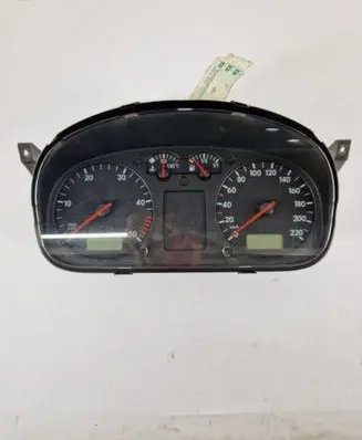 Volkswagen Transporter - Caravelle T4 Speedometer (instrument cluster) 7D0920800B