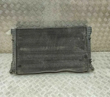 Volkswagen Phaeton Coolant radiator 3D0121253F