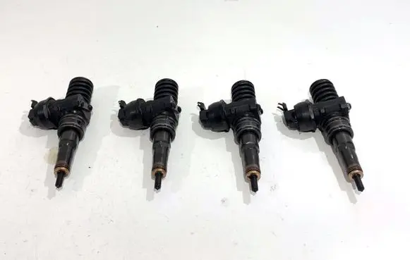 Fuel injectors set